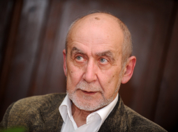 Komponists Imants Kalniņš. Foto: Edijs Pālens, LETA