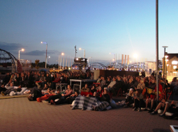 2015_09_kino_spikeros.jpg