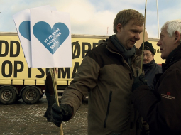 Trešdien ar dāņu režisores Mikalas Krogas filmu “Redakcijas aizkulises” kinoteātrī “K.Suns” tiks atklāta 19. Baltijas jūras dokumentālo filmu forums. Kadrs no filmas