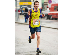 Lattelecom Rīgas maratonā Kristaps finišēja ar sesto labāko rezultātu no Latvijas skrējējiem — 2:43:55.