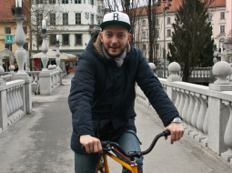Slovēnijas hip hopa izpildītājs Zlatko. Publicitātes foto