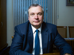 Kārlis Šadurskis.