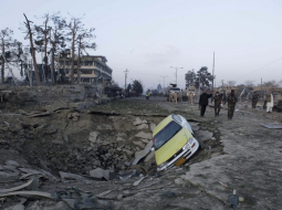 Pēc terorista uzbrukuma Vācijas konsulātam Mazari Šarīfā, Afganistānā. Foto: Reuters-LETA