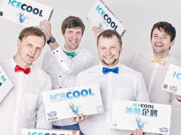 "Brain Games" komanda ar pasaulē labāko galda spēli bērniem "Ice Cool". Publicitātes foto