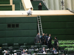 Irānas parlamenta sēžu zālē uzbrukuma laikā. Foto: AFP-LETA