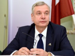 Izglītības un zinātnes ministrs Kārlis Šadurskis. Foto: Zane Bitere, LETA.