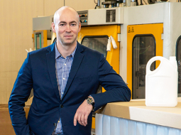 «10—15% pieaugums gadā,» par attīstību stāsta Gammaplast komercdirektors Andrejs Artjomovs.