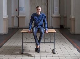 Reinis Irmejs ir Latvijas olimpiāžu čempions jau kopš 9. klases, kad sāka padziļināti interesēties par fiziku.