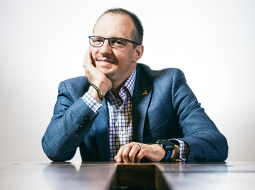 Toms Torims: «Tā kā šobrīd esmu vienīgais latviešu zinātnieks Kodolpētniecības centrā  CERN, uz mani skatās kā uz Latvijas vēstnieku.»