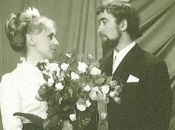 Helga Dancberga un Imants Kalniņš kāzu dienā. Foto no personīgā arhīva