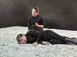 Leonardo — Kaspars Dumburs, Sieva — Liene Sebre.