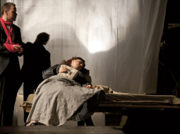 Operas Bohēma atjaunojums