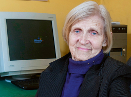 Ilze Loze savā darba kabinetā Zinātņu akadēmijā.