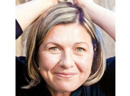 Nora Ikstena