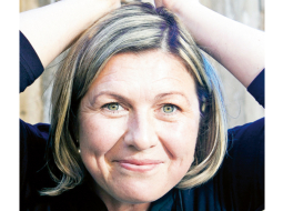 Nora Ikstena