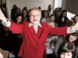Foto — Nora Krevneva, F64