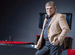 Ilmārs Briksnis: «Nebūtu pareizi kļūt par Eiropas čempionu un apstāties. Ja potenciāls nav izsmelts, tad jāvirzās tālāk.»