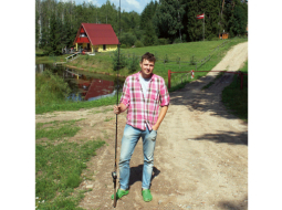 «Man bija svarīgi, lai ir karogs. Ir sajūta, ka ieliec tādu pamatīgu atsvaru. Es no rīta to redzu. Un vakarā redzu.»