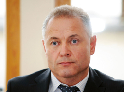 Ukrainas uzņēmuma KVV Group īpašnieks Valērijs Krištals preses konferencē Rīgā pagājušajā nedēļā.