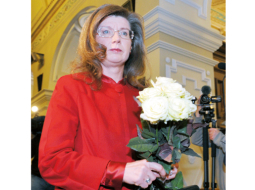 Inguna Sudraba 2009.gada janvārī pēc zvēresta nodošanas Saeimā, sākot otro valsts kontrolieres pilnvaru termiņu