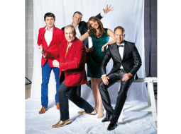 Šova Koru kari 3 vadītāju kopbilde — Marts Kristians Kalniņš, Normunds Jakušonoks, Normunds Zušs, Anna Rozīte un Lauris Reiniks.