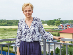 Vineta Zilgalve 10 gadus nostrādaja par ginekoloģi, bet 1994. gadā vēlējās iekarot jaunus apvāršņus.