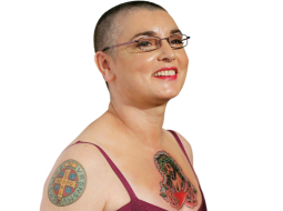 «Es vēlos būt tāda, kā jebkura cita persona, taču man ir jāpieņem, ka es nekad tāda nebūšu, jo reizēm, kad rīkojos tā, kā uzskatu par pareizu, tas sāpina citus cilvēkus.»