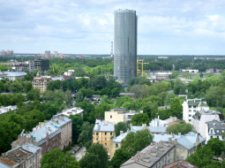 Skats no Latvijas Nacionālās bibliotēkas uz Pārdaugavu "Z-Torņu" virzienā. Foto: Zane Bitere, LETA