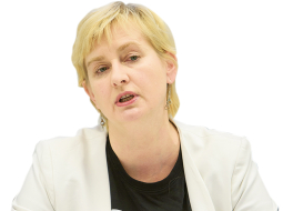 Juta Strīķe: Latvijā un sevišķi tiesībsargājošajās iestādēs mēdz paaugstināt amatos tos, kas klausa priekšniecībai, nevis sirdsapziņai.
Foto — Picture Agency