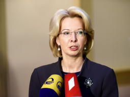 Saeimas priekšsēdētāja Ināra Mūrniece. Foto: Ieva Leiniša, LETA