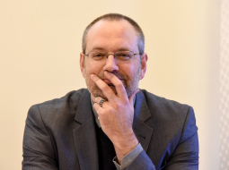 Rīgas Lutera draudzes mācītājs Kaspars Simanovičs. Foto: Zane Bitere, LETA