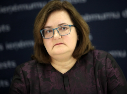 Valsts ieņēmumu dienesta (VID) ģenerāldirektora vietas izpildītāja, līdzšinējā ģenerāldirektora vietniece nodokļu jomā, VID Nodokļu pārvaldes direktore Dace Pelēkā. Foto: Paula Čurkste, LETA