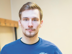 «Florbols man drīzāk ir kā hobijs. Pamatdarbs ir sporta pasākumu organizēšana.»
Foto — TUESI.LV