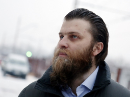 Izspiešanā un noziedzīgi iegūtu līdzekļu legalizācijā apsūdzētais bijušajais maksātnespējas administrators Māris Sprūds. Foto: Edijs Pālens, LETA