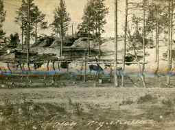 Pirmā pasaules kara zemnīcas.
Foto no Latvijas Kara muzeja krājuma