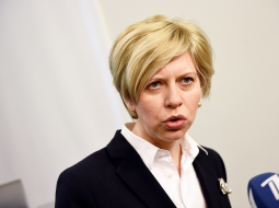 Veselības ministre Anda Čakša. Foto: Ieva Leiniša, LETA