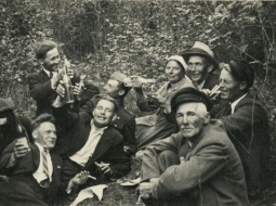 Svētki un svinēšana. Foto no arhīva