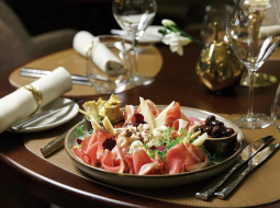 Ikos Olivia Krišjāņa Valdemāra iela 25, Rīga