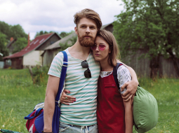 Luīzes lomā Anta Aizupe, Kaspara — Āris Matesovičs.
Publicitātes foto