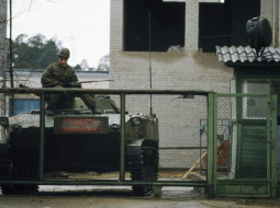 PSRS armijas tanks Lietuvā 1991.gadā. Foto no Delfi.lt