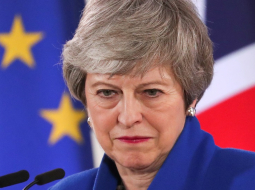 Lielbritānijas premjerministre Terēza Meja ES samitā par "Brexit". Foto: REUTERS/Yves Herman