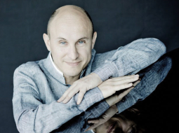 Argentīniešu pianists Nelsons Gernera