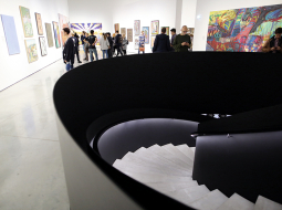 Viļņas modernās mākslas muzeju Mo projektējis amerikāņu arhitekts Daniels Lībeskinds.
Publicitātes foto