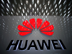 "Huawei" logo. Foto: REUTERS/Scanpix