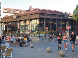 Mercado San Miguel Madridē