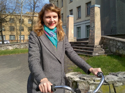 Inga Lāce: «Priecājos, ka esmu atpakaļ Rīgā. Ņujorka pašlaik ir skumja vieta.»
Foto — Mārtiņš Galenieks