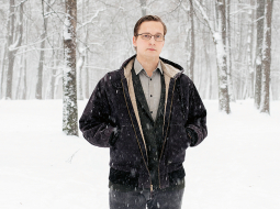 Ivars Šteinbergs: «Reizēm atpūšos no lasīšanas lasot.»
Foto — Kristīne Madjare