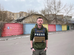 Žurnālists Volodimirs Birjukovs joprojām nespēj atjēgties no Bučā redzētā.
Foto no privātā arhīva