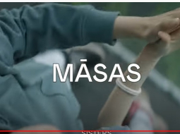 Kadrs no filmas "Māsas".