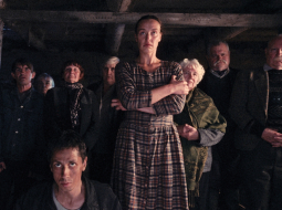 Kirkes loma Aika Karapetjana filmā Sema ceļojumi ir Latvijas Nacionālā teātra aktrises Lauras Siliņas debija kino.
Publicitātes foto